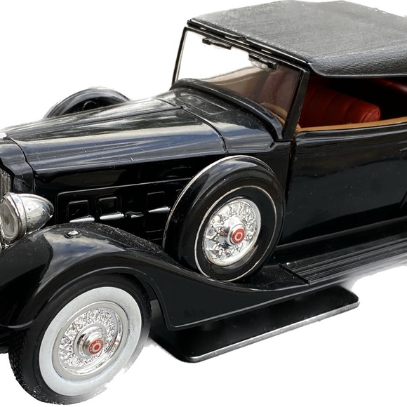 1934 Packard National Mint Museum Mint Collectable Model Car. - Picture 3 of 8